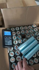 Baterai LiFePO4 Silinder 15Ah 3.2V untuk Sistem Penerangan Tenaga Surya, Penyimpanan Energi Rumah, dan Catu Daya Portabel - Siklus Tinggi - Product Image 4