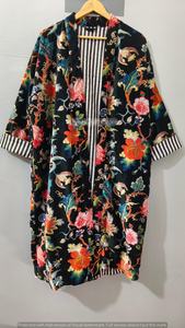 Robe élégante en velours brodé de fleurs, manches longues, col en V, robe de chambre pour femmes, tenue d'automne - Product Image 2