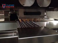 Machine de dépose de chocolat entièrement automatique YUCHO à servomoteur industriel pour chocolats solides et fourrés