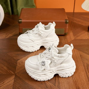 Baskets basses compensées à semelle épaisse pour femme, nouvelle collection printemps 2026, baskets décontractées en cuir véritable de 9 cm - Product Image 4