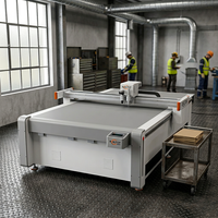 Solution de découpe industrielle CNC à couteau oscillant pour les doublures de carton, les cloisons en carton et les protections de bords