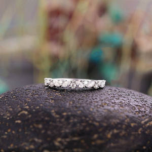 F1528 Anello da Donna in Oro Bianco con Diamante Taglio Marquise Colore G Naturale Gioiello Classico per Fidanzamento - Product Image 2