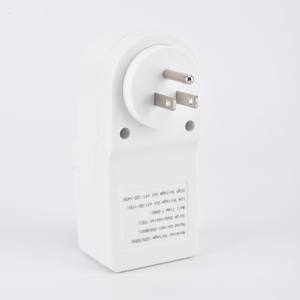 Protecteur de tension de style américain 120/220V en cuivre pour les prises électriques des appareils ménagers pour les réfrigérateurs, les climatiseurs, les téléviseurs - Product Image 4