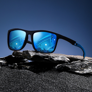 แว่นกันแดดโพลาไรซ์สำหรับเล่นกีฬา แว่นกันแดดมีสไตล์สำหรับการขับขี่และการปั่นจักรยานกลางแจ้ง แว่นตานิรภัยป้องกันรังสียูวีและกันลมสำหรับผู้ชาย - Product Image 1