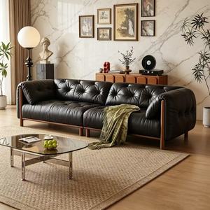 Sofá de Cuero Negro Premium con Tapizado Acolchado de 4 Plazas y Base de Madera de Nogal para Sala de Estar de Estilo Mid-Century - Product Image 3