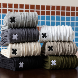 Crew Socks Men Cotton Mid-Calf Embroidered Geometric Pattern Sweat Absorbing Anti Bacterial Youth Casual Socks - Product Image 3