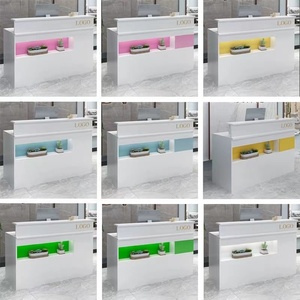 Mostrador de Recepción Moderno y Minimalista de Madera y Metal para Salón de Belleza, Bar o Tienda, con Color Personalizado - Product Image 6