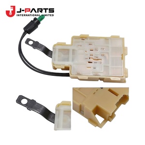 สวิตช์เป่าลมร้อนด้านหลังสำหรับโตโยต้า HIACE LH103 1993-1998 84732-95J06 - Product Image 2