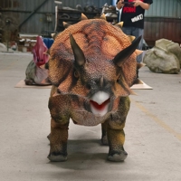 Nouveau robot dinosaure réaliste animatronique marchant, chien robot télécommandé, Triceratops