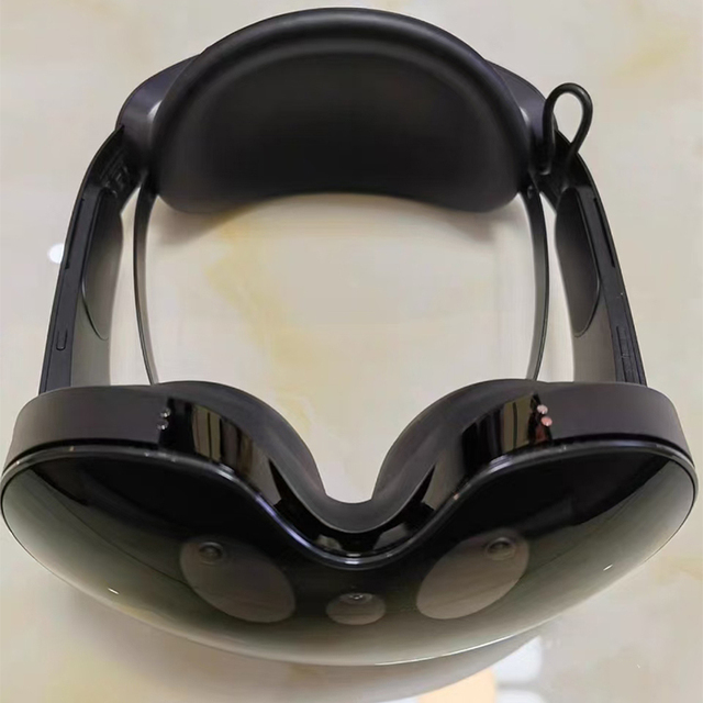 New MetaQuest PRO Virtual Reality VR Headset All in One 3D VR Glasses With 256GB Storage and 12GB RAM Support 360 Degree