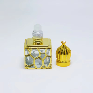 ขวดน้ำหอมแบบโรลออนทรงสี่เหลี่ยมขนาด 10 มล. เคลือบ UV หรูหรา สไตล์อาหรับดูไบ สำหรับน้ำหอมและน้ำมันหอมระเหย ขายส่ง - Product Image 4
