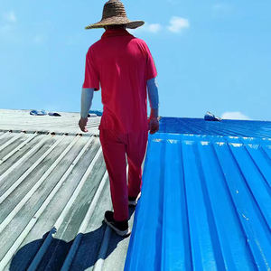 Carreaux d'acier de couleur, carreaux de résine, carreaux de céramique Atelier de réparation de fissures de <span class=keywords><strong>fuite</strong></span> de <span class=keywords><strong>toiture</strong></span> Rouleaux de membrane imperméables auto-adhésifs - Product Image 1