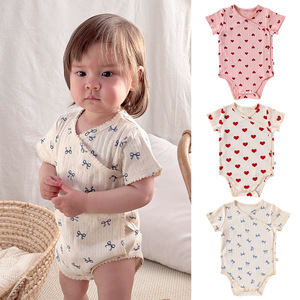 Ropa de Bebé de Algodón Puro Clase A para Verano 2026, Mameluco con Abertura Lateral y Protección para el Vientre, para Niños y Niñas - Product Image 1