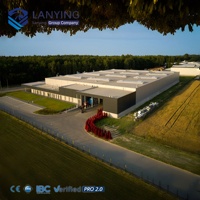 Entrepôt préfabriqué en structure métallique, bâtiment industriel de stockage, entrepôt métallique à grande portée pour utilisation logistique