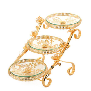 Nouveau Style Or Métal Et Verre Paniers De Fruits À Plusieurs Niveaux Cupcake Stand Assiette À Dessert De Style Européen Gâteau Stand Fruits Bonbons Tour - Product Image 1