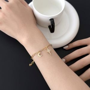 Pulsera Dylam Dainty con Estrella de Ocho Puntas y Luna, Cadena Ajustable, Circonita Cúbica Brillante, Pulseras Delicadas para Mujer - Product Image 4