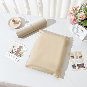 Sobres de Plástico Biodegradables Resistentes a Desgarros de 0.15mm de Grosor con Costuras Reforzadas para un Embalaje Seguro - Product Image 3