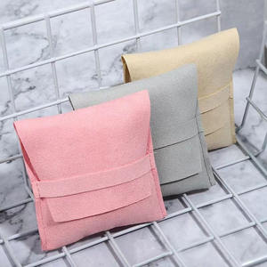 En gros Jade Rouleau Gua Sha Petite Guasha Poche Coloré Personnalisé Maquillage Sac Soie Sacs Pour Emballage Velours Sac Bijoux Pochettes - Product Image 2