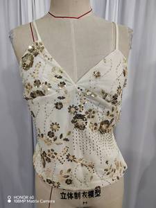 Débardeur court femme été 2025 – Camisole à sequins brodés et dos nu - Product Image 5