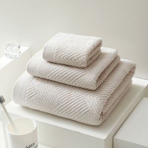Ensemble de serviettes de bain en coton 100% pur blanc 32 plis, luxe hôtelier, 3 pièces - Product Image 4