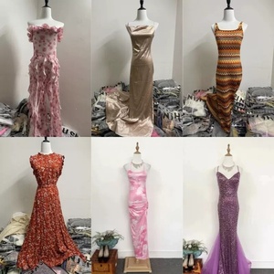 Venta al por Mayor al Mejor Precio, Vestidos Casuales para Mujer de Talla Grande, Blusas de Manga Corta, Ropa en Stock, Inventario de Ropa - Product Image 1