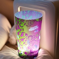 Gobelets en plastique qui brillent dans le noir à l'activation par l'eau pour les fêtes, les bars et les discothèques : Gobelets lumineux à LED