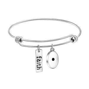 MOQ 1 pièce - Bracelet ajustable minimaliste avec pendentif ovale 'Graine de Foi' pour femme, bijou de poignet élégant et tendance pour le quotidien - Product Image 2