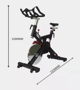 Nouveau design d'équipement de fitness intérieur maison silencieuse cyclisme Spin exercice Spin Bike Gym écran LCD frein magnétique réduction de poids - Product Image 5