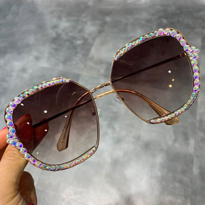 Luxe Strass carré Surdimensionné lunettes de <span class=keywords><strong>Soleil</strong></span> Lentille Claire Flamme En Métal Hommes Femmes lunettes de <span class=keywords><strong>soleil</strong></span> - Product Image 1