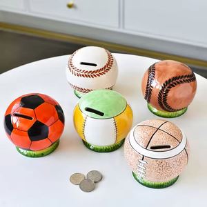 Hucha de cerámica con forma de bola, diseño creativo y novedoso, pintada a mano, para niños, ideal como regalo. - Product Image 5