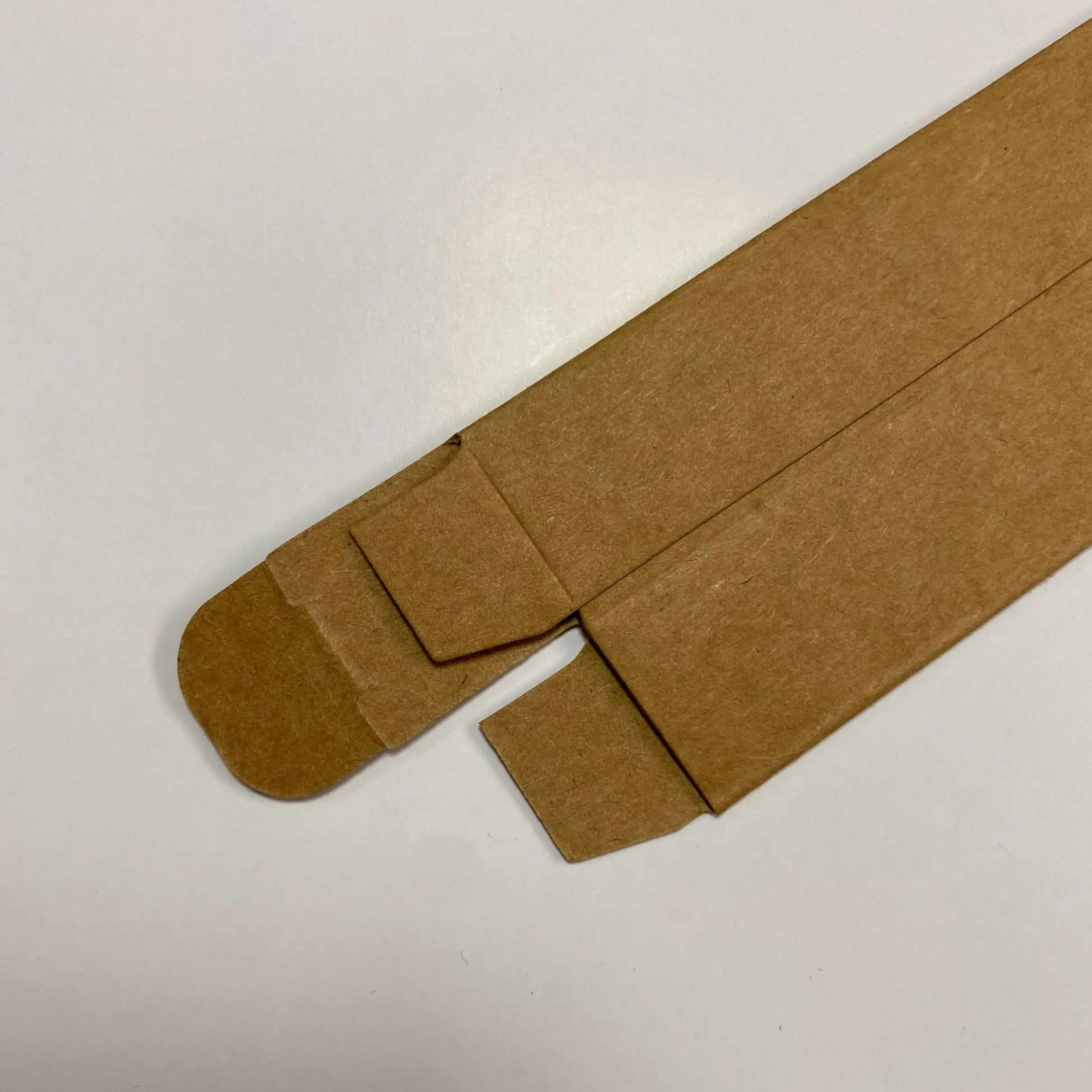 Contenitore per imballaggio con logo personalizzato in carta kraft marrone con pennarello