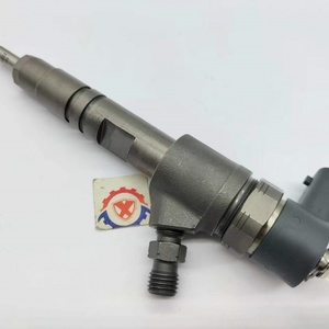หัวฉีดน้ำมันดีเซลเครื่องยนต์ D1803 V2403 รุ่น 1J801-53052 0445110777 0445110776 หัวฉีดน้ำมันคอมมอนเรล อะไหล่รถขุด - Product Image 3