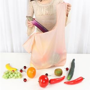 Sac de courses réutilisable pliable en polyester imperméable, grand format, personnalisé, vente en gros, meilleure vente 2025, le meilleur pour les supermarchés - Product Image 3