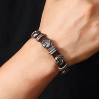 Bijoux à la mode hommes femmes cuir marron tressé as de pique Bracelet Punk Poker bêche un fermoir homme Bracelet breloques réglable