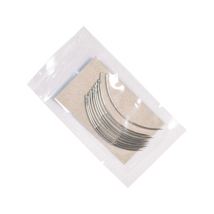 Agujas de sutura quirúrgica veterinaria Xinbaijia de acero inoxidable triangulares para cerdos castrados, uso en granja - Product Image 1