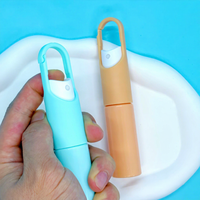 Flacon pulvérisateur de voyage en PETG de 20 ml, coloré, portable, avec crochet, atomiseur de parfum, mini distributeur cosmétique pour échantillon de désinfectant pour les mains