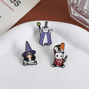 Broches en émail personnalisées sur <span class=keywords><strong>le</strong></span> thème des animaux magiques de dessins animés : Je suis un <span class=keywords><strong>magicien</strong></span>, Chapeau de sorcier, Lapin, Chat, Chien. Badge de revers, Accessoire de bijouterie punk. - Product Image 2