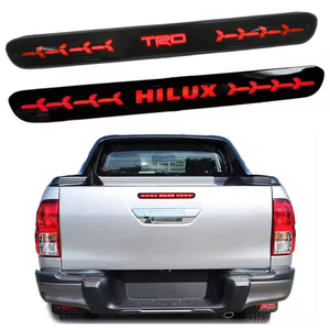 Luz LED de Freno Central Elevada para Portón Trasero para Toyota Hilux <span class=keywords><strong>Vigo</strong></span> Revo 2015 - 2022, Tercera Luz de Freno Trasera, Reflector y Luz de Giro - Product Image 1