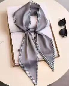 2025 Fashion wanita Leopard Amazonn rantai mewah huruf dicetak pita rambut panjang sempit pita syal tas tangan untuk musim semi - Product Image 2