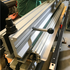 Presse de vulcanisation à refroidissement par eau à bande transporteuse de 3000 mm - Product Image 1