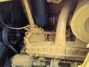 Cuchillas y Desgarradores Originales Usados en Buen Estado para Bulldozers Caterpillar D9H/D9N/D9R, Componentes de Motor, Venta en Japón, Modelo 2000, 140HP - Product Image 6