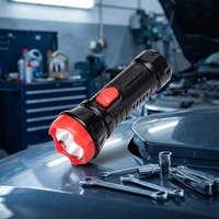 Lampe torche spéciale à lumière puissante, résistante aux tremblements de terre, pour chambre d'hôtel, lampe de recherche rechargeable haute puissance d'urgence