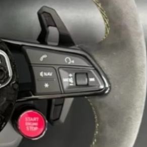 Volant de sport en cuir et fibre de carbone avec point rouge compatible avec <span class=keywords><strong>Audi</strong></span> A6 A1 A3 A4L A5 A7 A8 Q3 <span class=keywords><strong>Q2</strong></span> Q4 Q5 Q6 Q7 Q8 TT R8 - Product Image 4