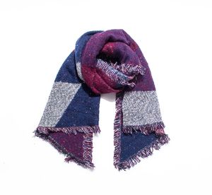 Chal de ganchillo grueso para mujer, otoño e invierno, bufanda diagonal a cuadros negra y gris, a la moda - Product Image 2