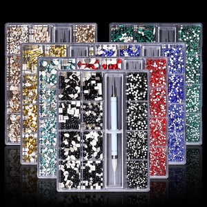 Cristales de Estrás Planos de la Mejor Calidad, Sin Fijación en Caliente, para Pegar en Uñas, en Forma de Corazón, Cuadrado y Hoja - Product Image 1