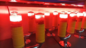 Luz de Obstrucción de Baja Intensidad FAA L-810, Doble Luminaria AC/DC para Torres de Telecomunicaciones - Product Image 3