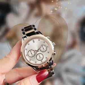 Bossse Geneva, reloj triangular invertido para mujer, correa de silicona, rejillas de estilo empresarial, diseño elegante para parejas, caja de aleación de cuarzo de 38mm - Product Image 5