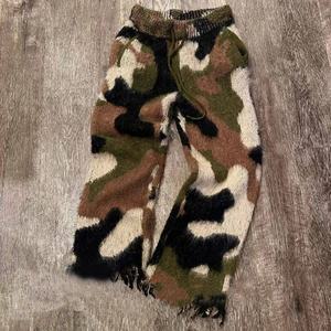 Pantalones de chándal de mohair extragrandes personalizados unisex con estampado de camuflaje, cordón ajustable, de punto suave y afelpado para hombre - Product Image 2
