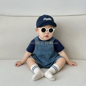 Traje de Verano de Algodón D2504, Vestido con Tirantes de Mezclilla de Dos Piezas para Niño, Disponible en Tienda - Product Image 3