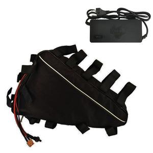 Paquete de Batería Triangular para Bicicleta Eléctrica de 2000 Vatios, 72v 30amp, Carcasa Flexible de 48v 60v 52v, Batería de Iones de Litio de 1500w para Bicicleta Eléctrica XP-BYY-48V14AH 72v 30amp - Product Image 4